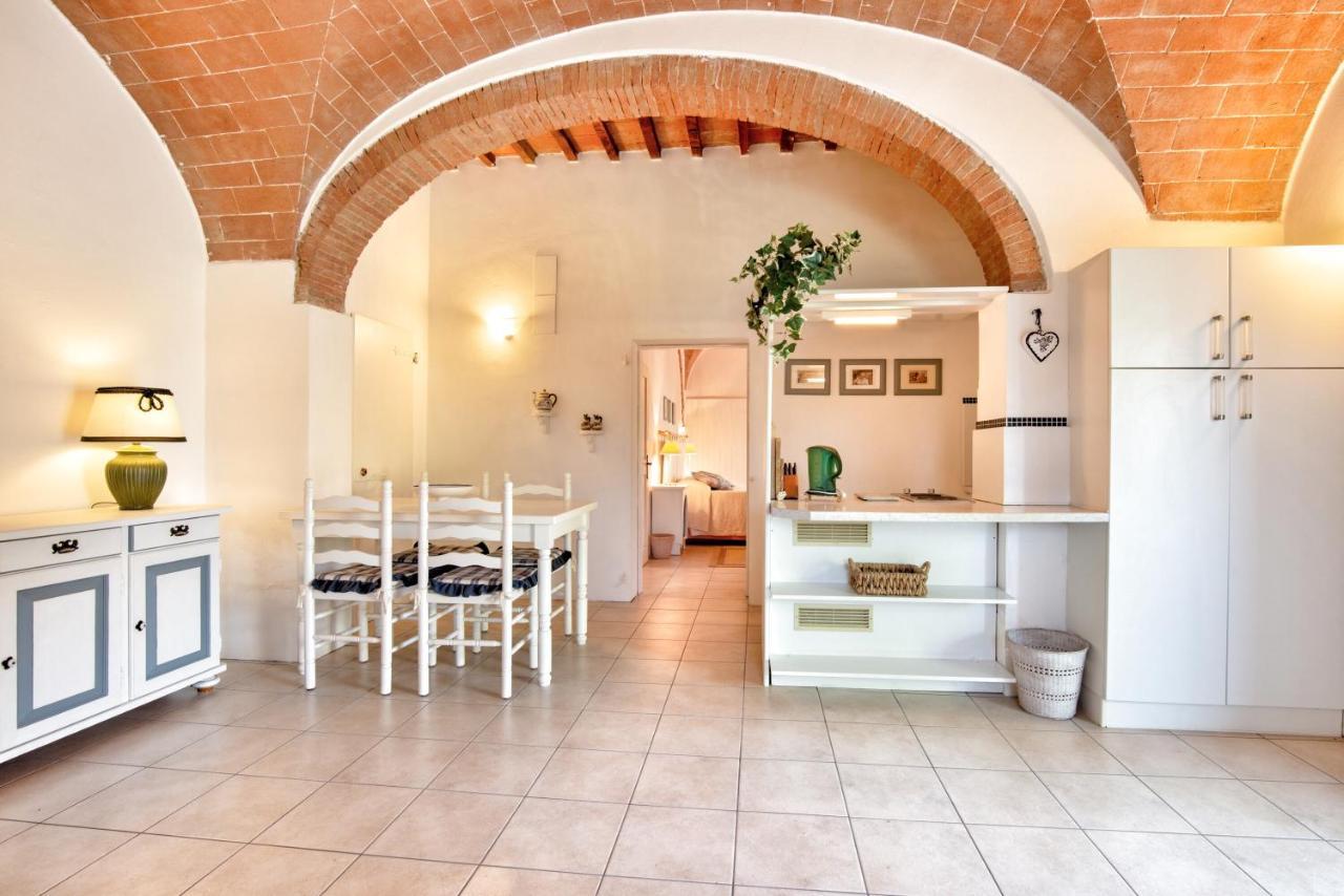 Appartamenti Villa La Fonte San Gimignano Dış mekan fotoğraf